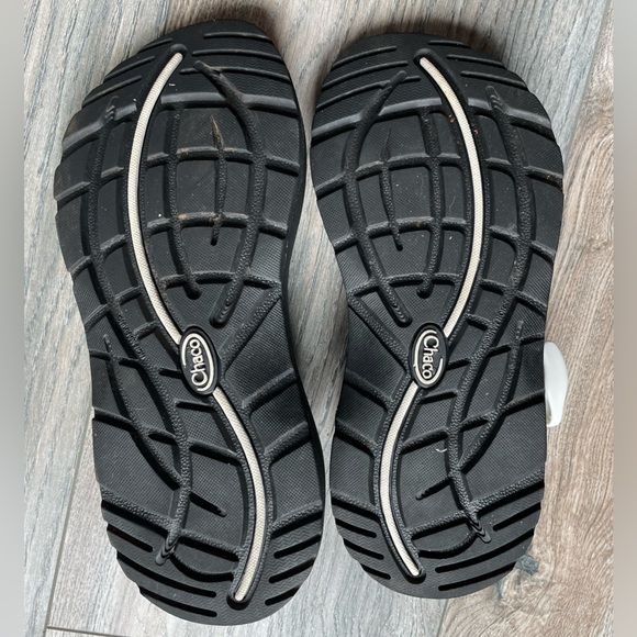 Like New Chaco Z/Cloud Sandals - Picture 2 of 3